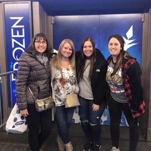 Meet your Posher, Marci